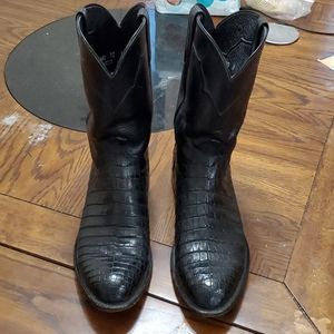 M1641 black Belly Crocodile/black Derby Calf